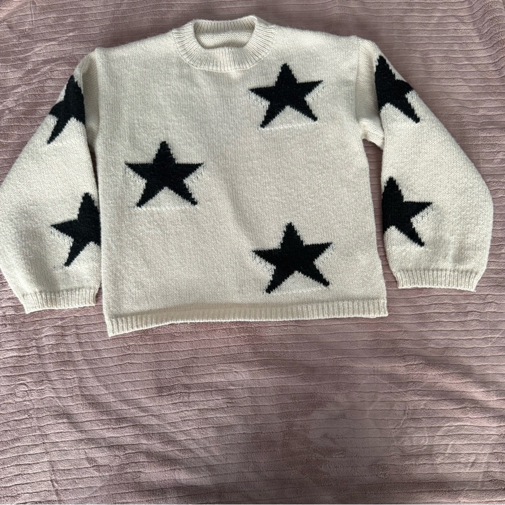 SHEIN White Sweater with Black Stars